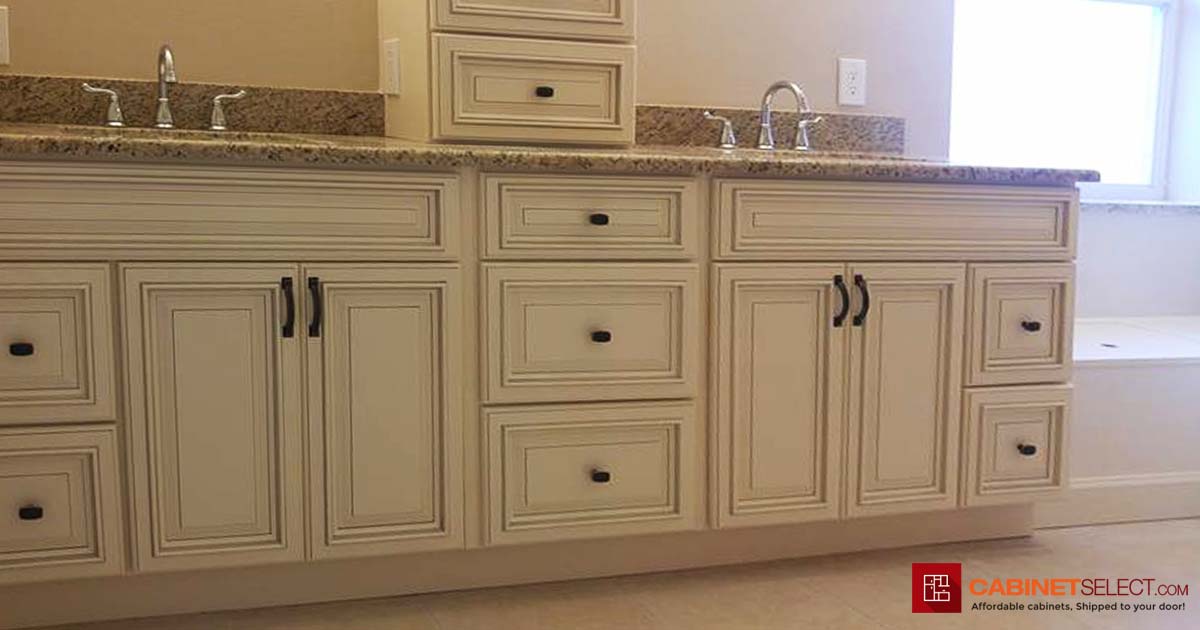 Traditional Bathroom Cabinets | Traditional Bathroom Vanities