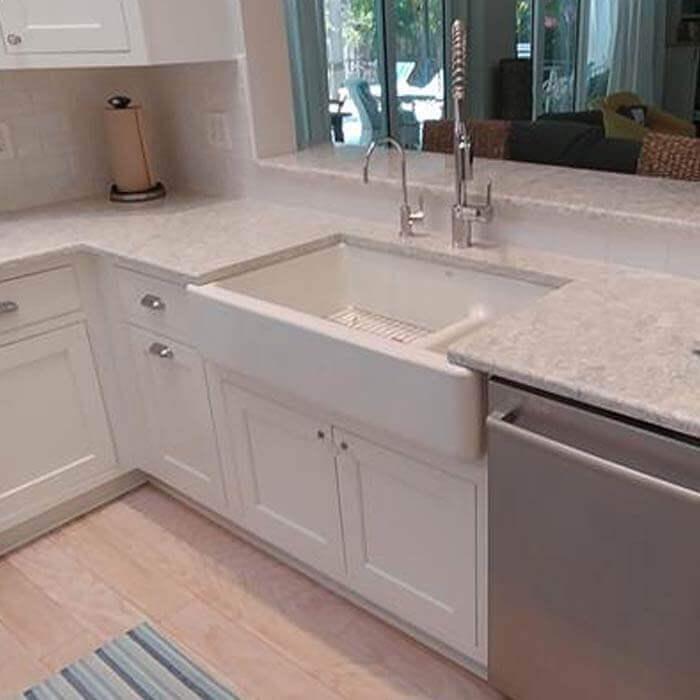 White Shaker Cabinet Farm Sink