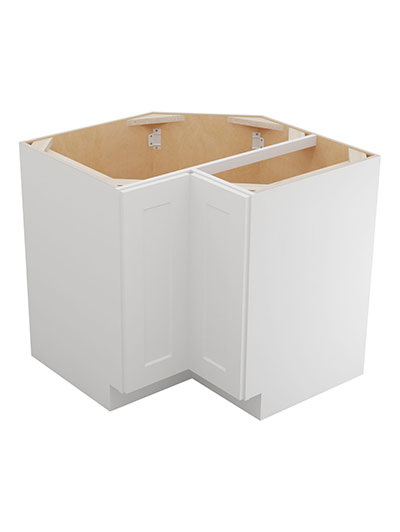 Shaker White Ber36 Base Easy Reach Corner Cabinet Closed