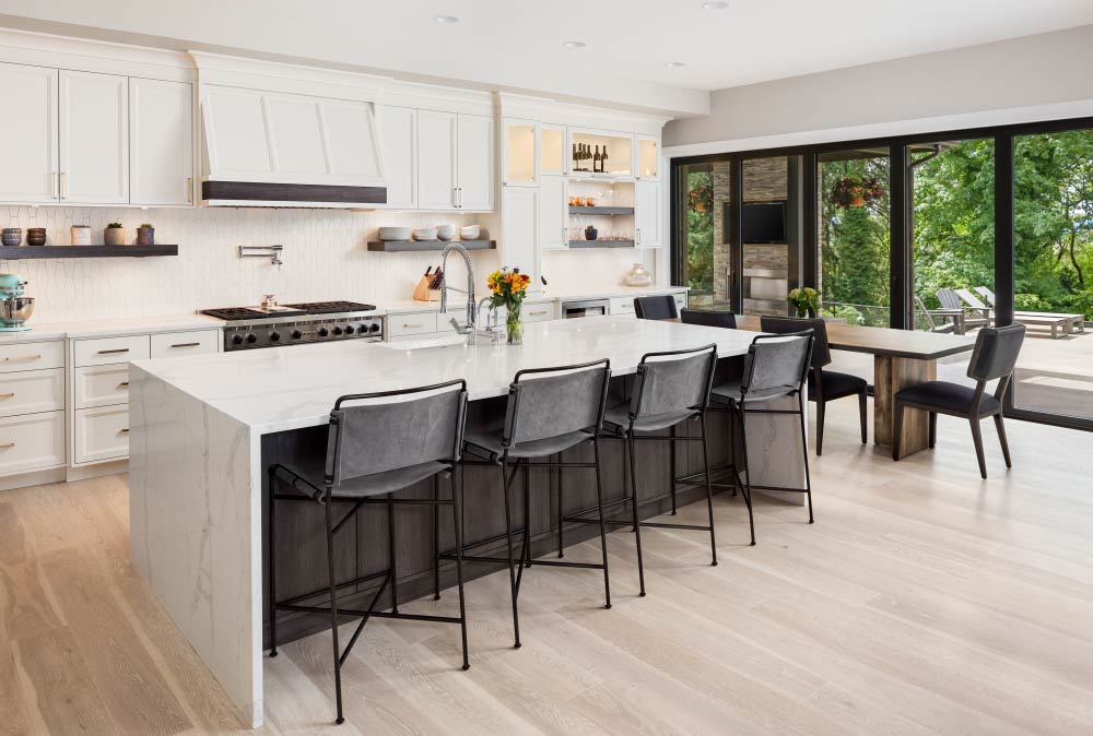 Double Shaker White Kitchen Cabinets | Kitchen Design Inspiration | Cabinetselect.com